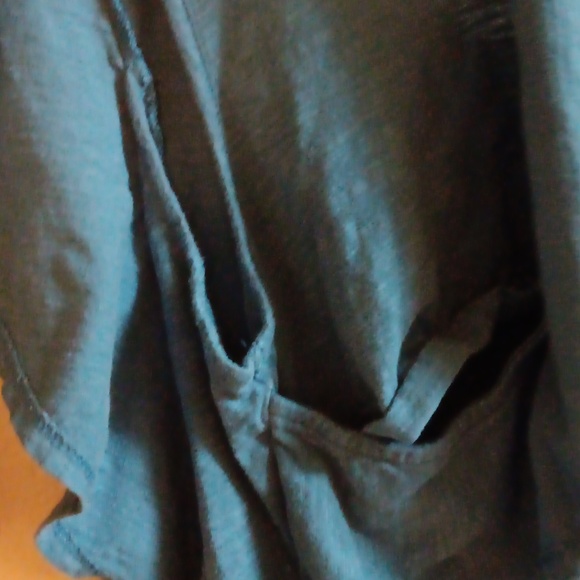 5/$10 Jessica Simpson Brand Adorable Top - Picture 6 of 7